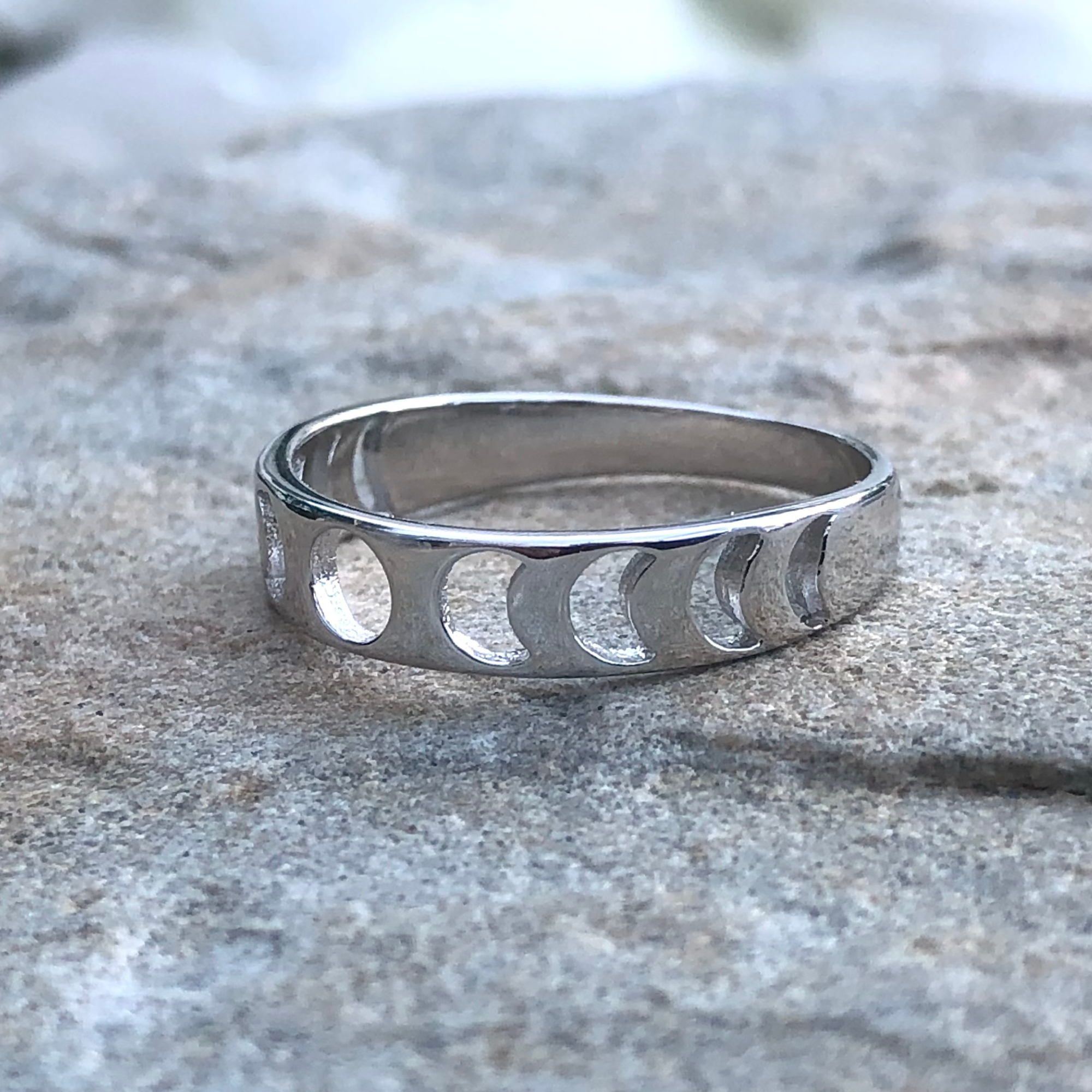 Moonrise Jewelry - Vente Anneau/bague à empiler - Bague découpée R-6 Moon Phase5