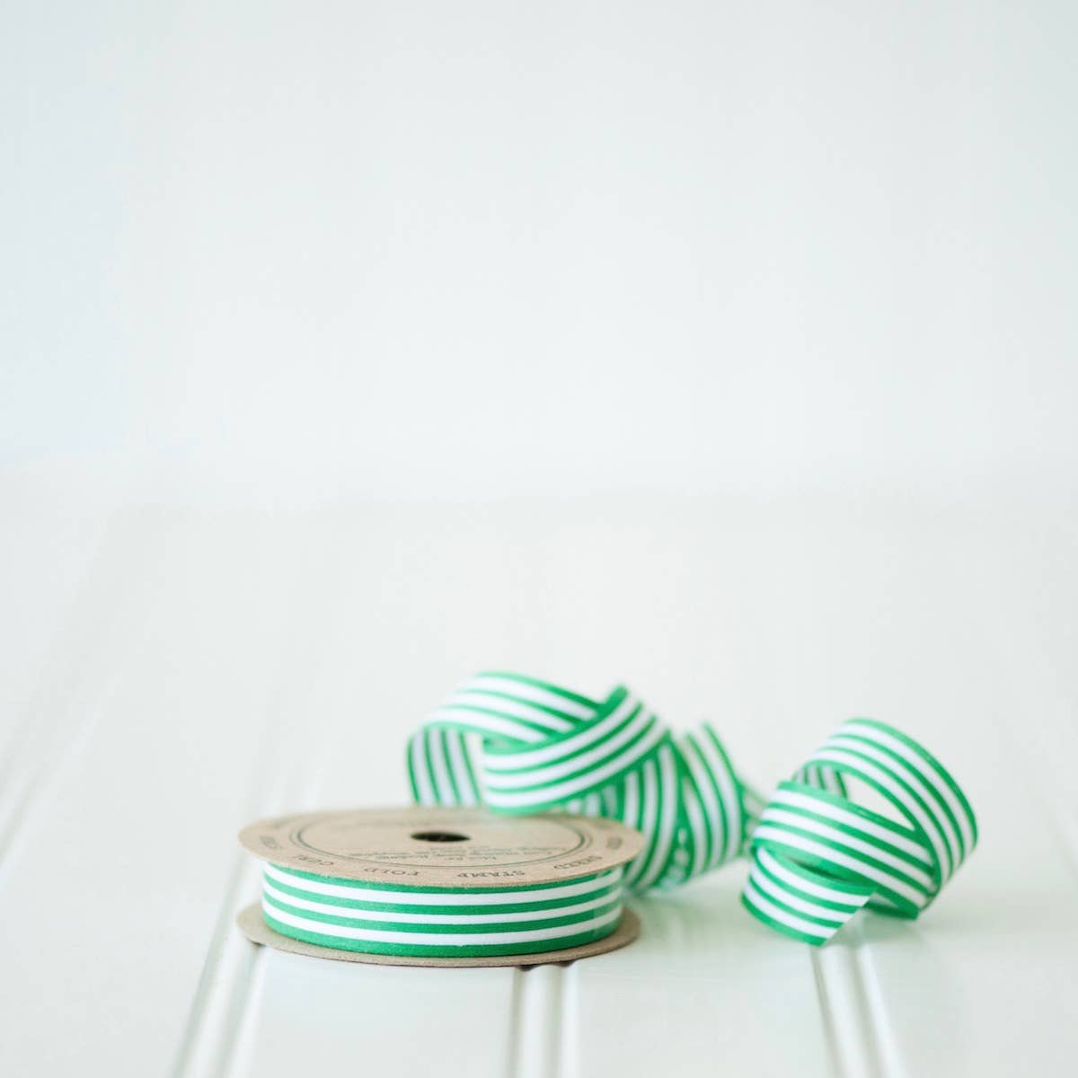 Wrappily Eco Gift Wrap Co. - Wholesale Ribbon - Gift Wrapping - Natural Cotton Curling Ribbon - Stripes & Dots4