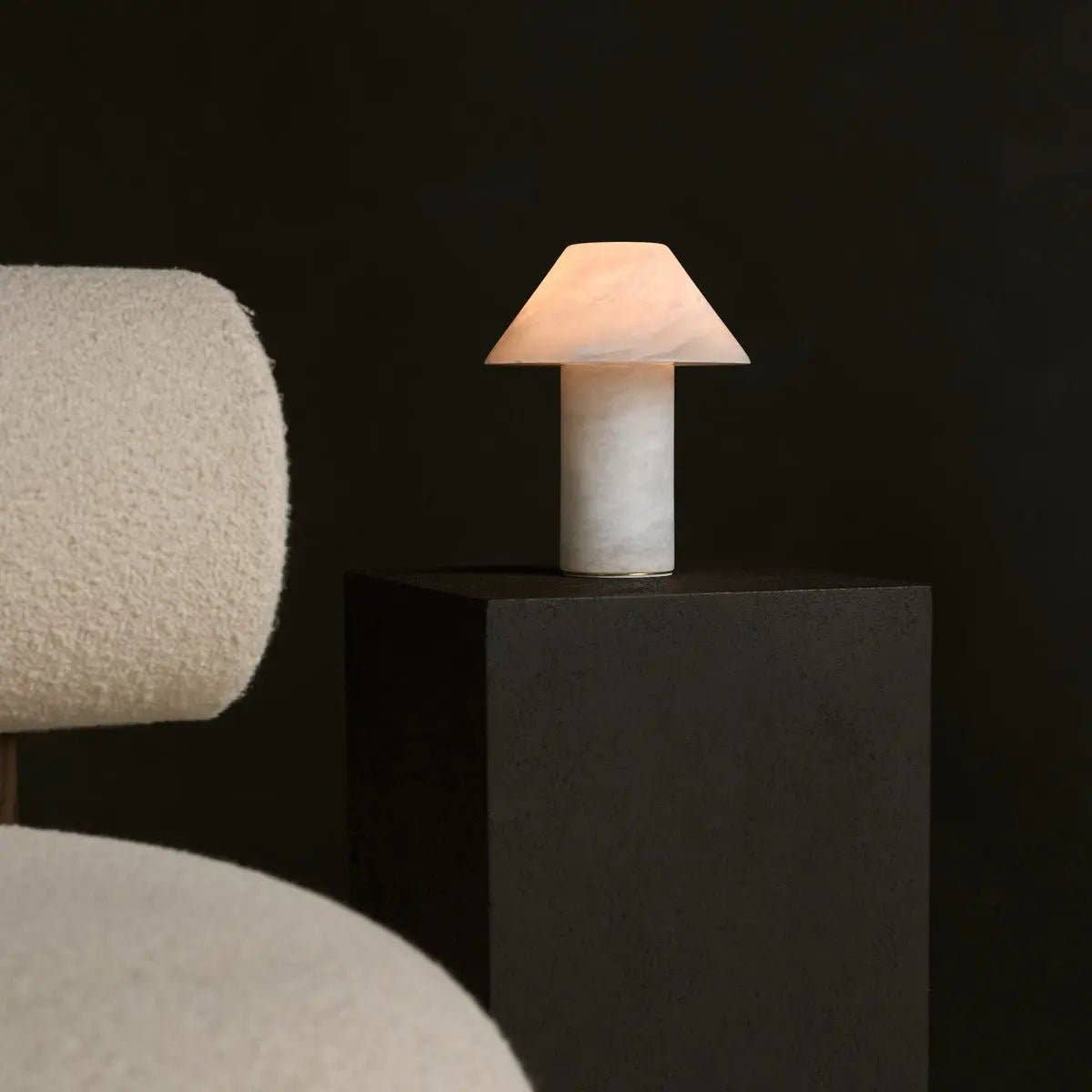 Tavellio - Wholesale Accent/Desk Lamp - Eleonora Stylish Alabaster Lamp | Unique Design with Soft Glow2