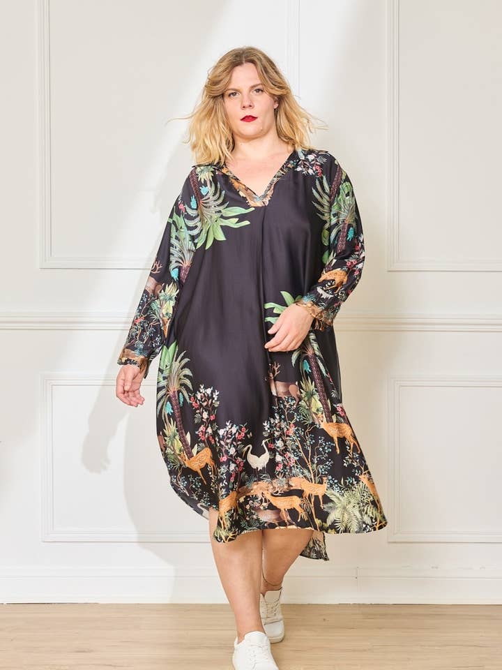 Black Plus Size - Flowing Dress with Tropical Print for wholesale on Faire0
