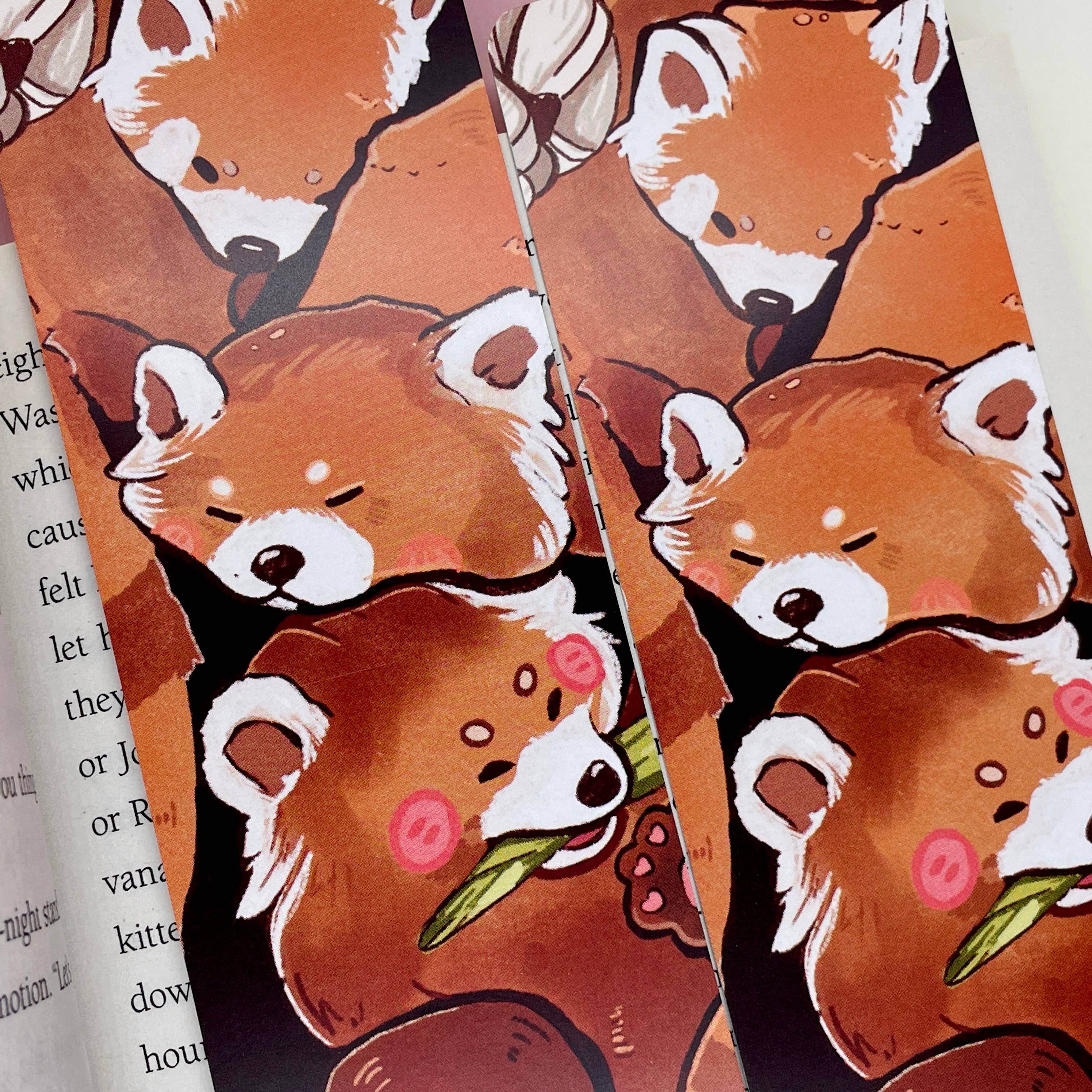 BubblesArtCraft - Venta al por mayor Marcapáginas - Marcador con forma de pila de panda rojo, diseño de doble cara, bonito1