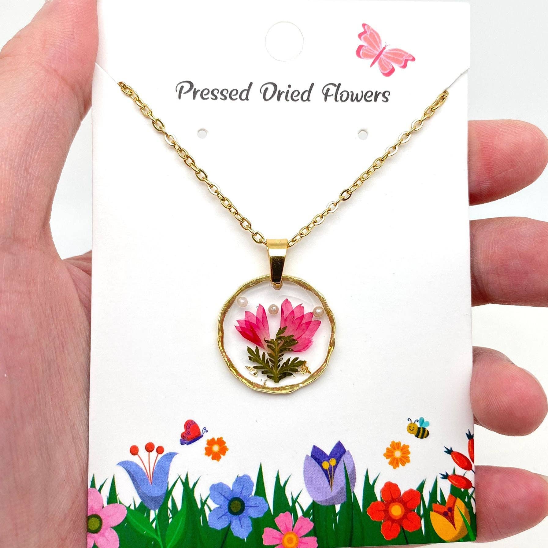 Mio Queena - Wholesale Pendant/Charm Necklace - Dried Flowers Floral Irregular Round Pendant Necklace - PDF18