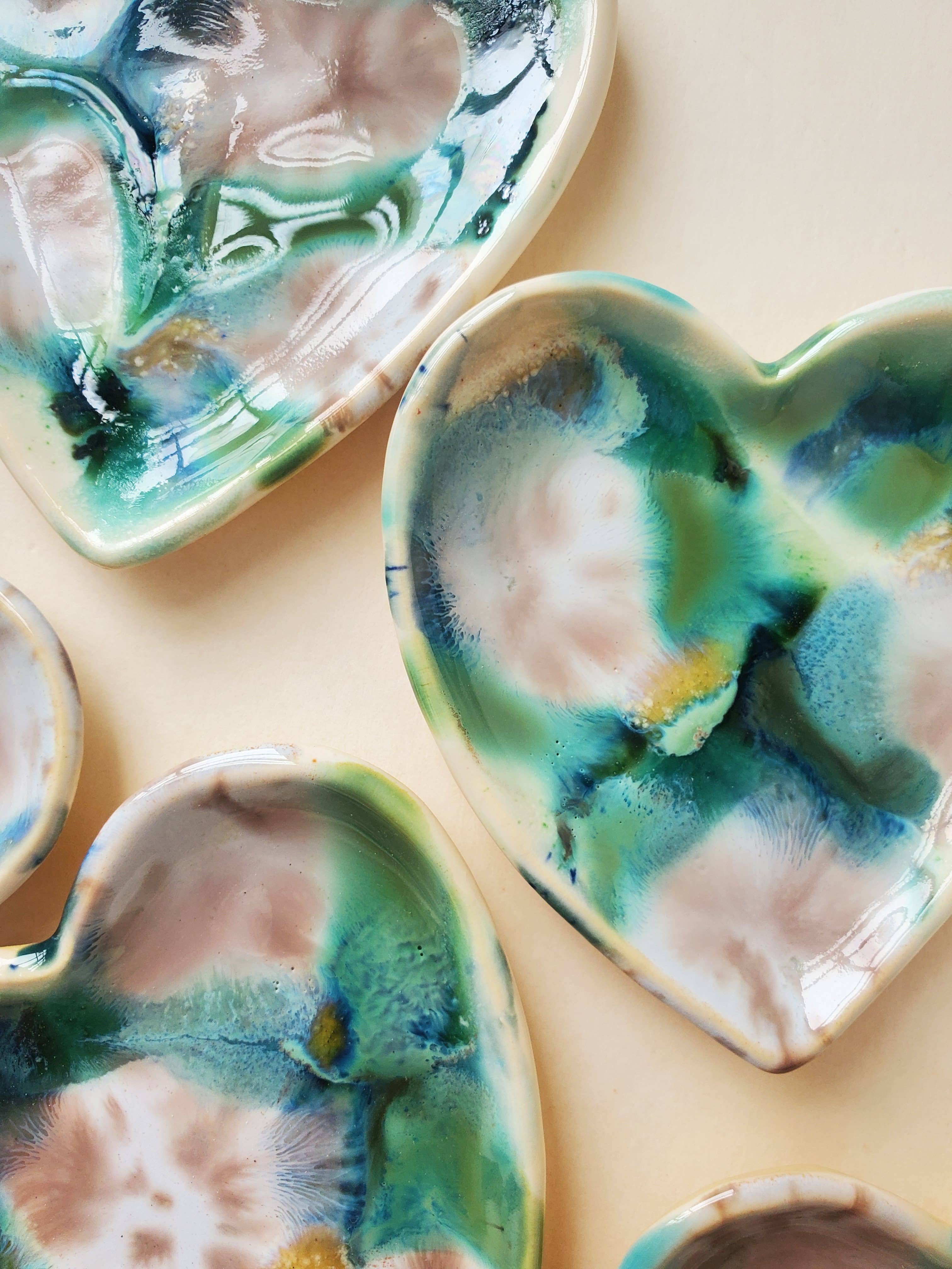 CURIOUS CLAY - Wholesale Jewelry Dish - heart ring dish3