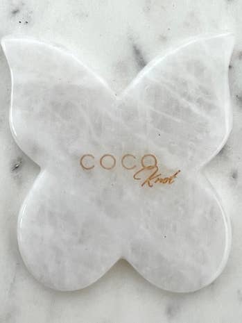 GUA SHA PAPILLON for wholesale by Le Bien dans l'Etre by COCOKnot