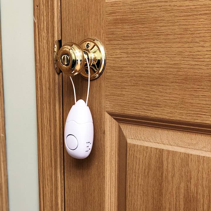 Flipo Group, Ltd. - Wholesale Safety Alarm/Gear - Door Guard Alarm with Mini LED Light3