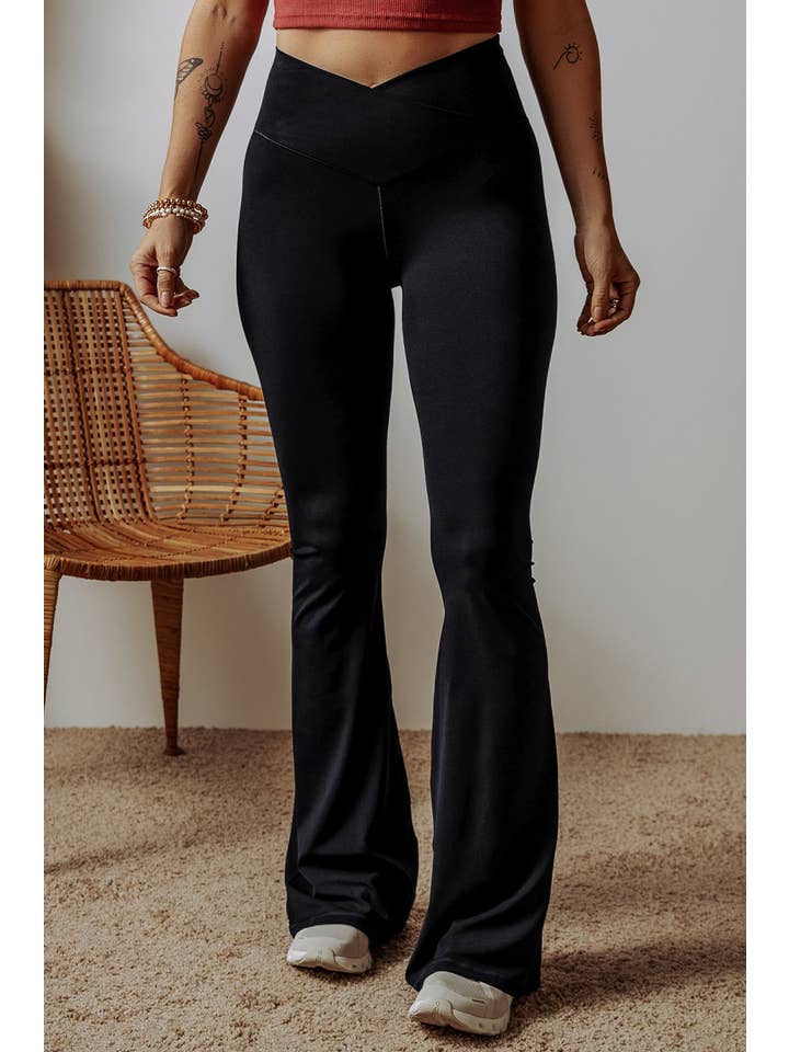 Aapparella - Wholesale Athletic/Lounge Leggings - Women's - Cozy Solid V Shape High Waist Flared Leggings | S-2XL
