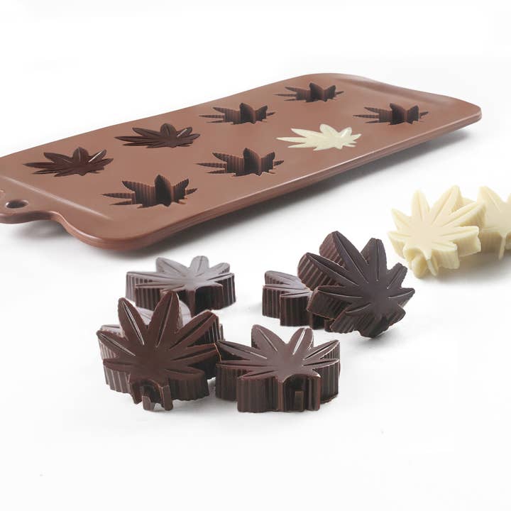 Ibili - Vente Moule pour chocolat - IBILI - Moule à bonbons au cannabis2