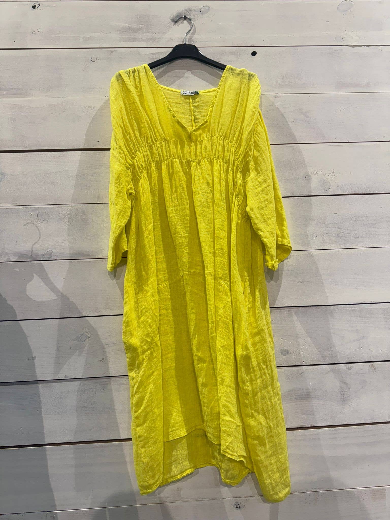 Linos y Textiles – Großhandel Kleid – Damen – REF 25731 Kleid mit elastischem Bund aus 100 % Leinen2