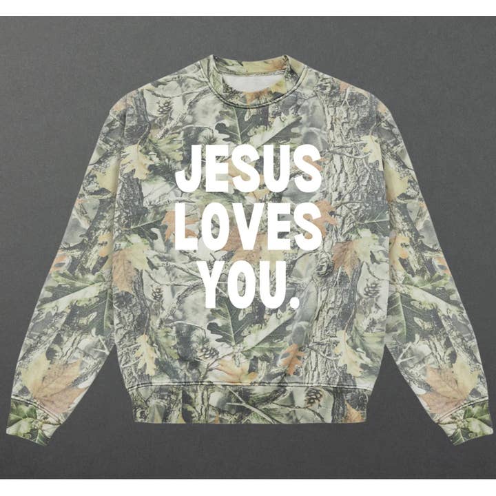 Sweatshirt et T-shirt Camouflage "Jésus t'aime" pour la vente par Simply Blush Wholesale
