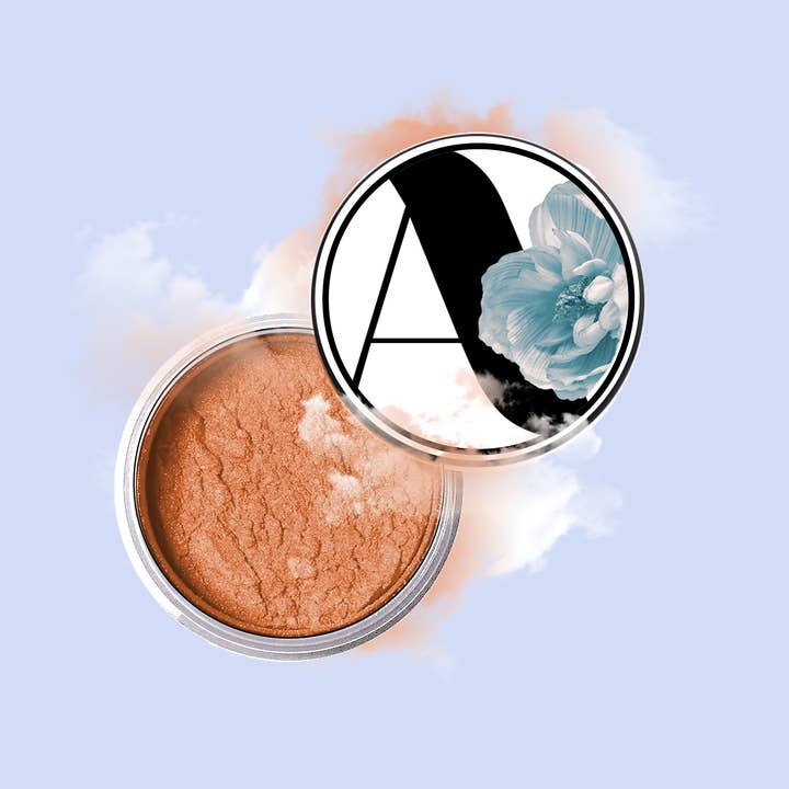 Mars Highlighter for wholesale by Aeva Beauty