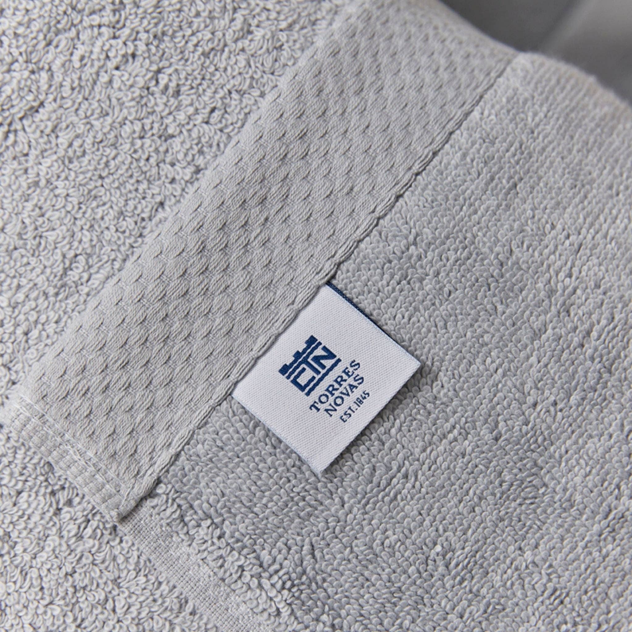 Torres Novas - Wholesale Bath Towel - Silver gray Luxus15