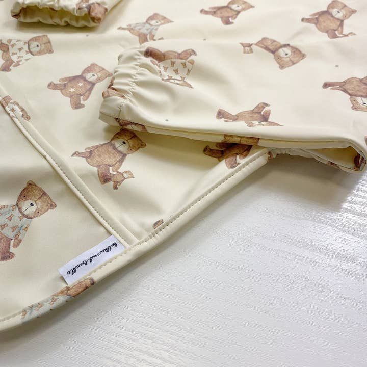 Bobbin and Bumble - Baby Changing Mats – wholesale Bib – Baby – Long-Sleeved Baby Bib | Teddy Bear Print | Waterproof & Wipe6