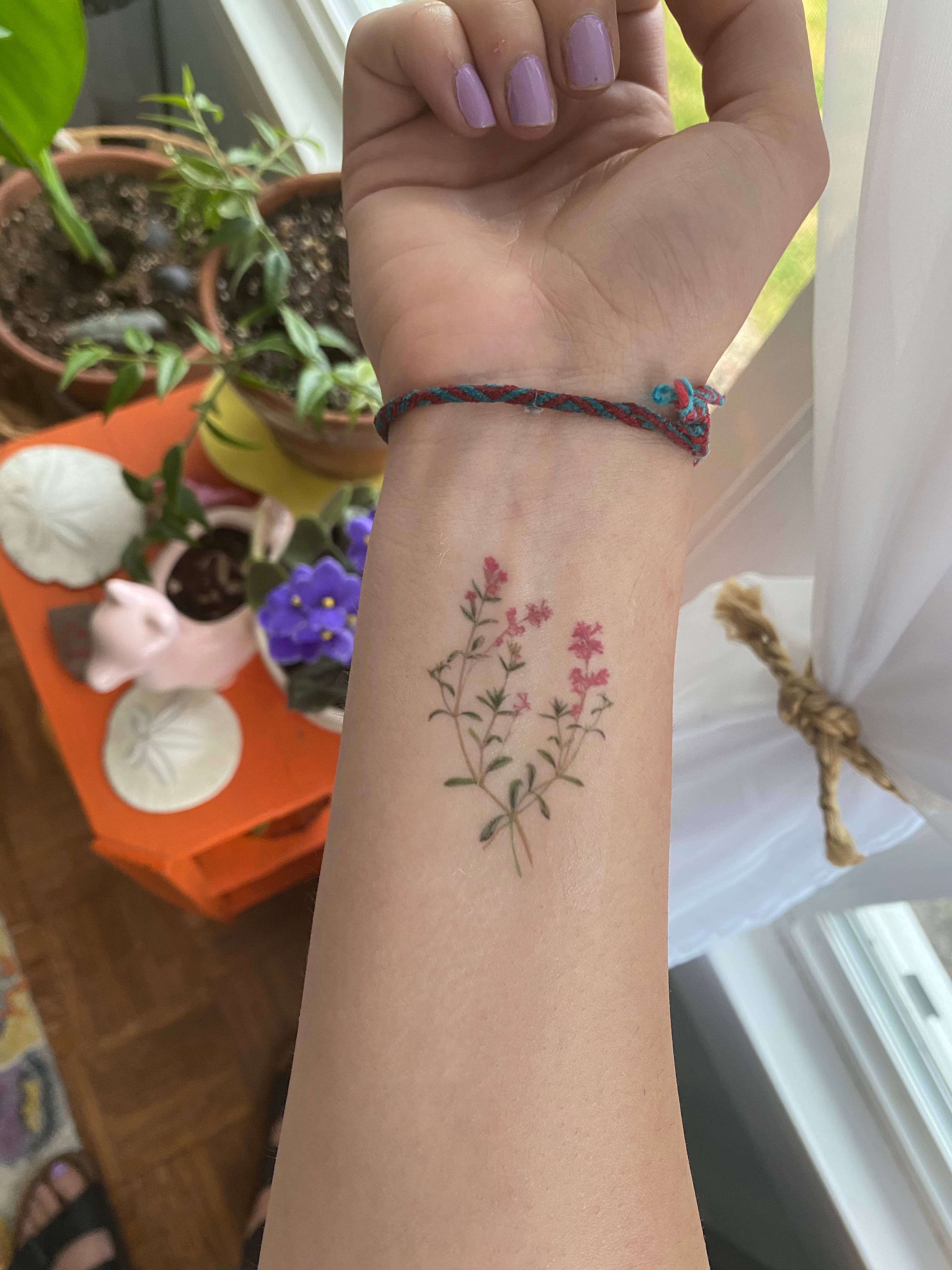 Olga Nekrasova on Instagram: “Alyssum flower for @alyssajennette done some  time ago while my trip to New York🌱 Thank you… | Alyssum flowers, Tattoos, Flower  tattoo
