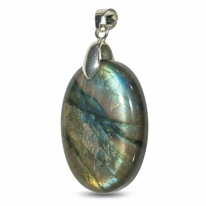 Multicolored labradorite pendant Madagascar AA+ for wholesale by La Boîte à Cailloux