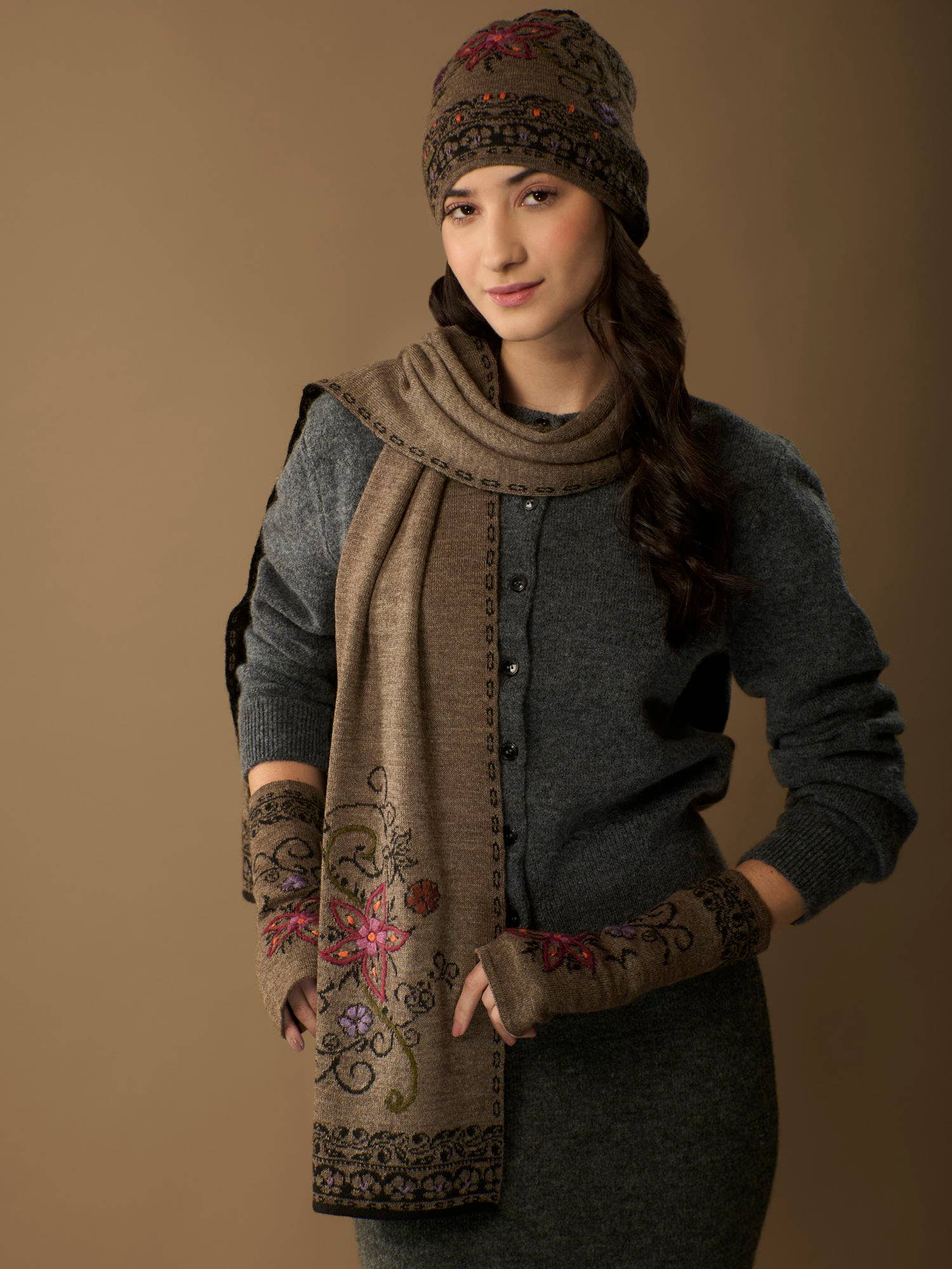 WUAMAN - Alpaca - Wholesale Scarf - Women's - Emilia Alpaca Scarf | Hand Embroidery | Floral5