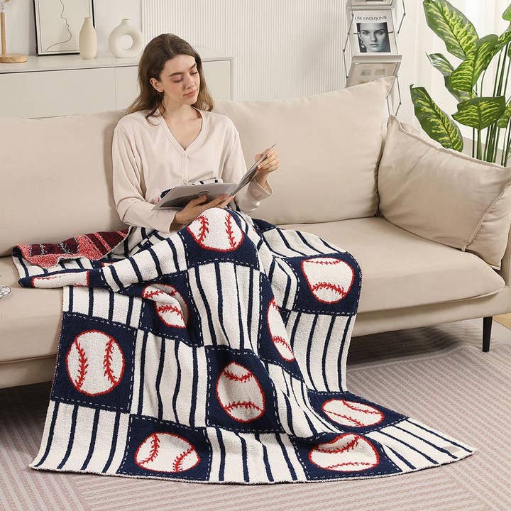 Sensibling Corp. - Wholesale Throw Blanket - Baseball Theme Patterned Reversible Throw Blanket2