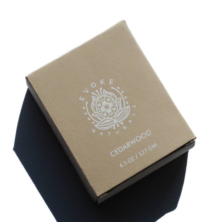 SAVON AU BOIS DE CÈDRE avec argile bentonite pour la vente par Evoke Naturals