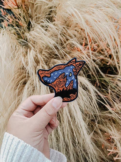 Patch de chiot Instinct natif pour la vente par The Unexpected Type