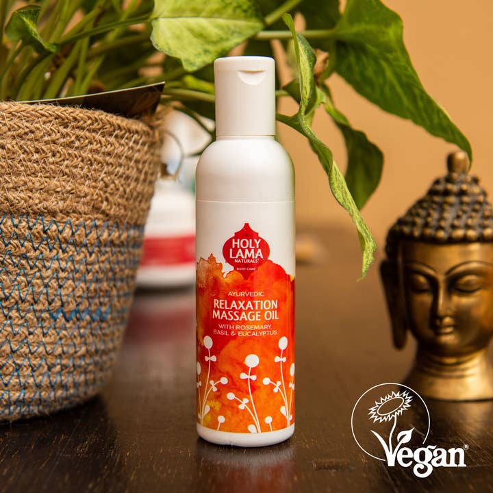 Olio da massaggio ayurvedico con eucalipto e rosmarino per la vendita all'ingrosso da parte di Holy Lama Naturals