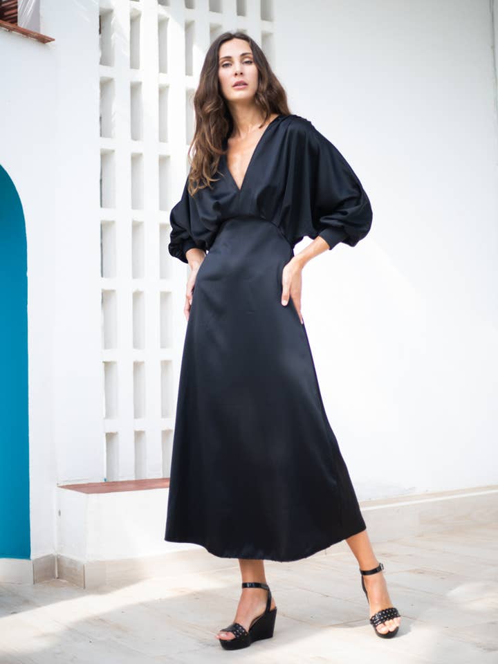 Notte Black Lyxklänning för wholesale av SOHUMAN