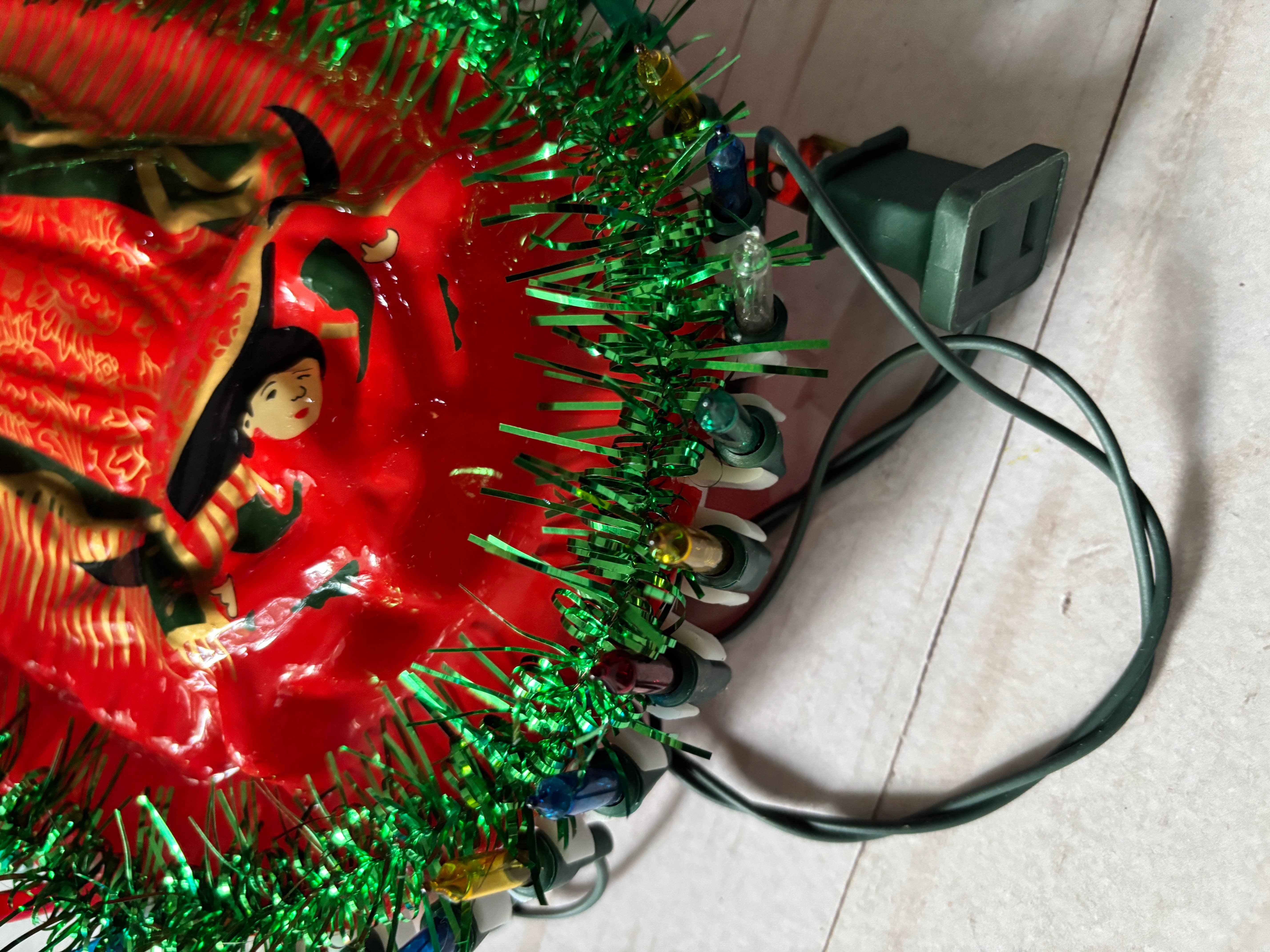 Viva Greetings – wholesale Christmas decoration – Virgen de Guadalupe  – Religious Banner with Lights2