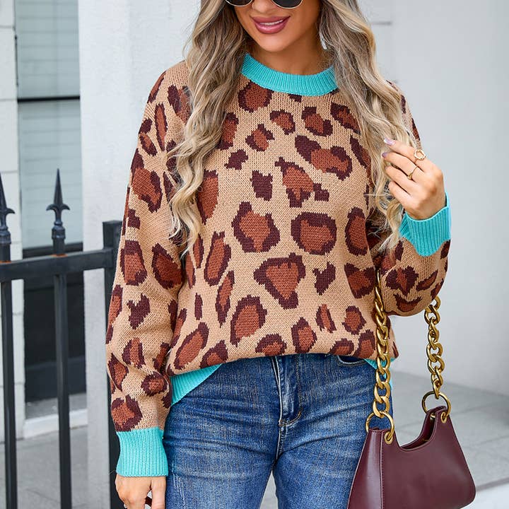 PULL À COL ROND ET IMPRIMÉ LÉOPARD pour la vente par Lily Clothing