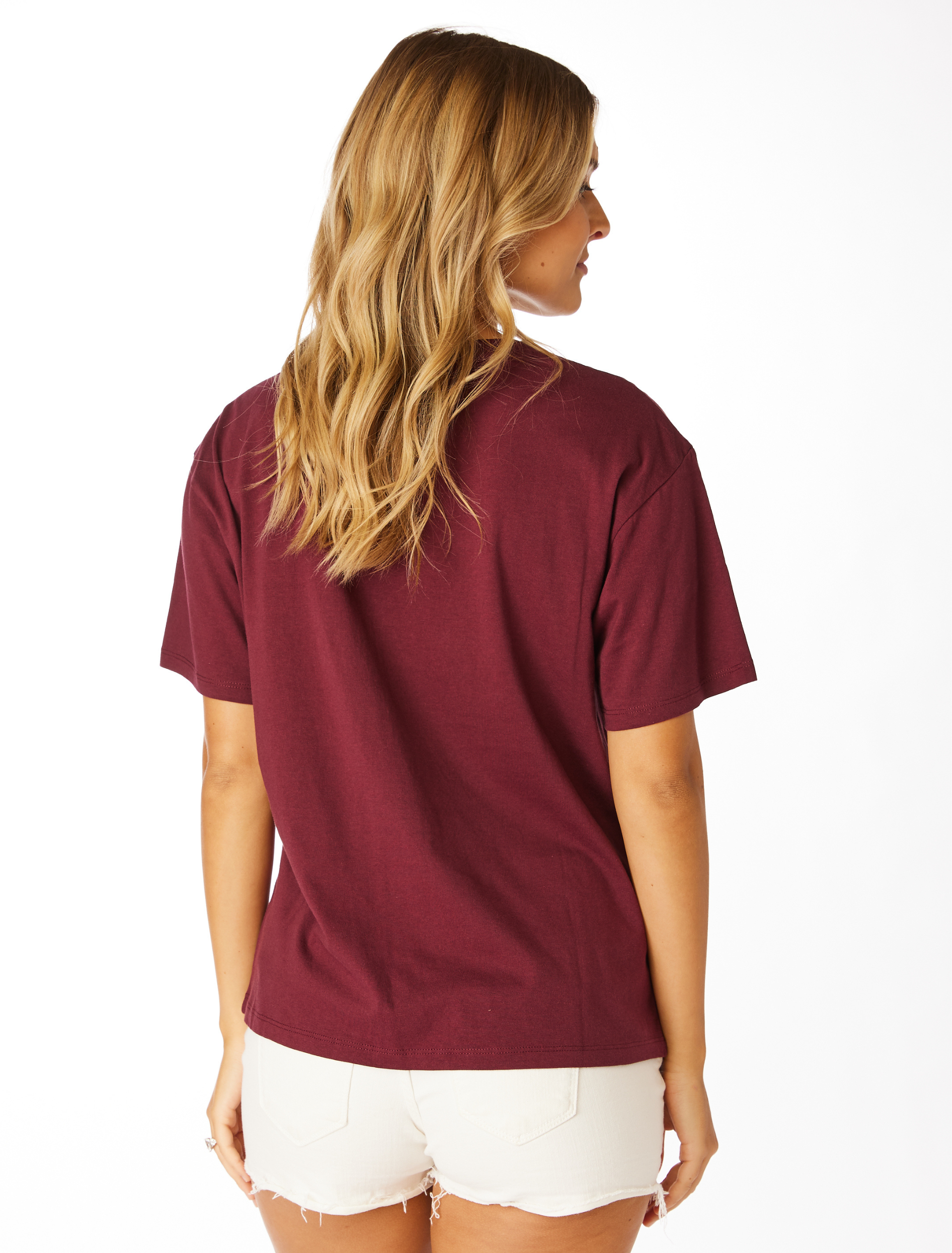 Stewart Simmons – T-shirt estampada - Mulher por atacado – O Estado Varsity Namorado Tee4