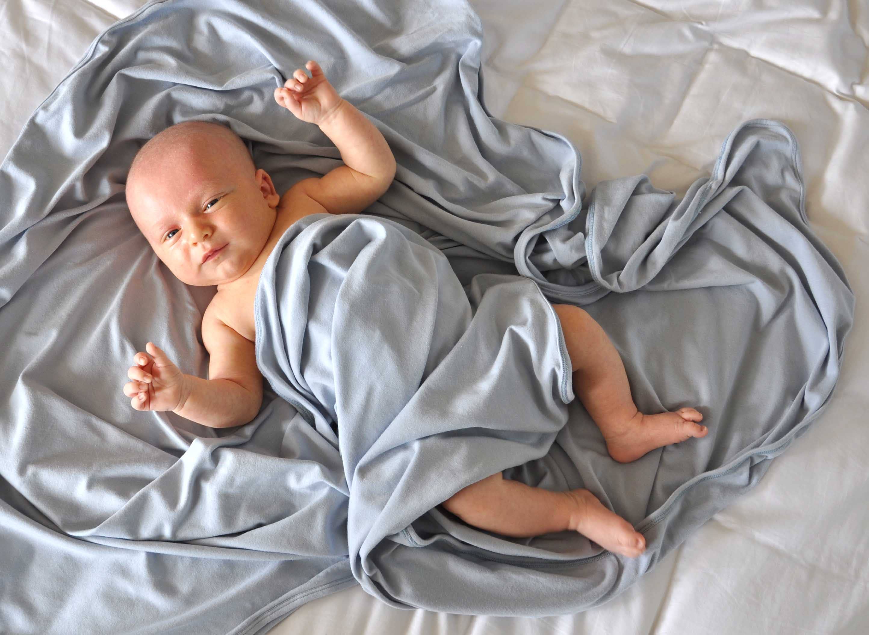 Peasy Co. - Wholesale Swaddle - Baby - Luxury Swaddle + Nursing Blanket11