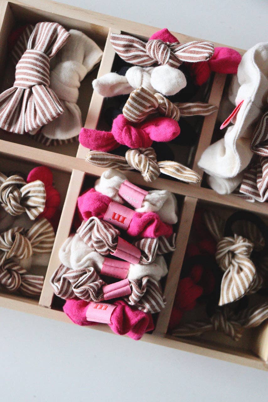 Maho - Wholesale Jewelry Stand & Display - Accessories Display2