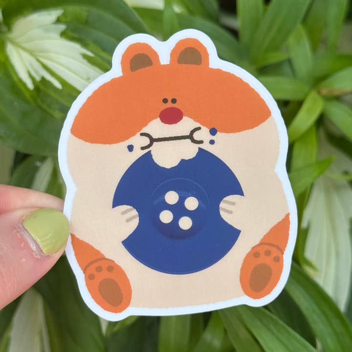 Hamster #1 Matte Vinyl Sticker voor wholesale door Rolly Poly Studios