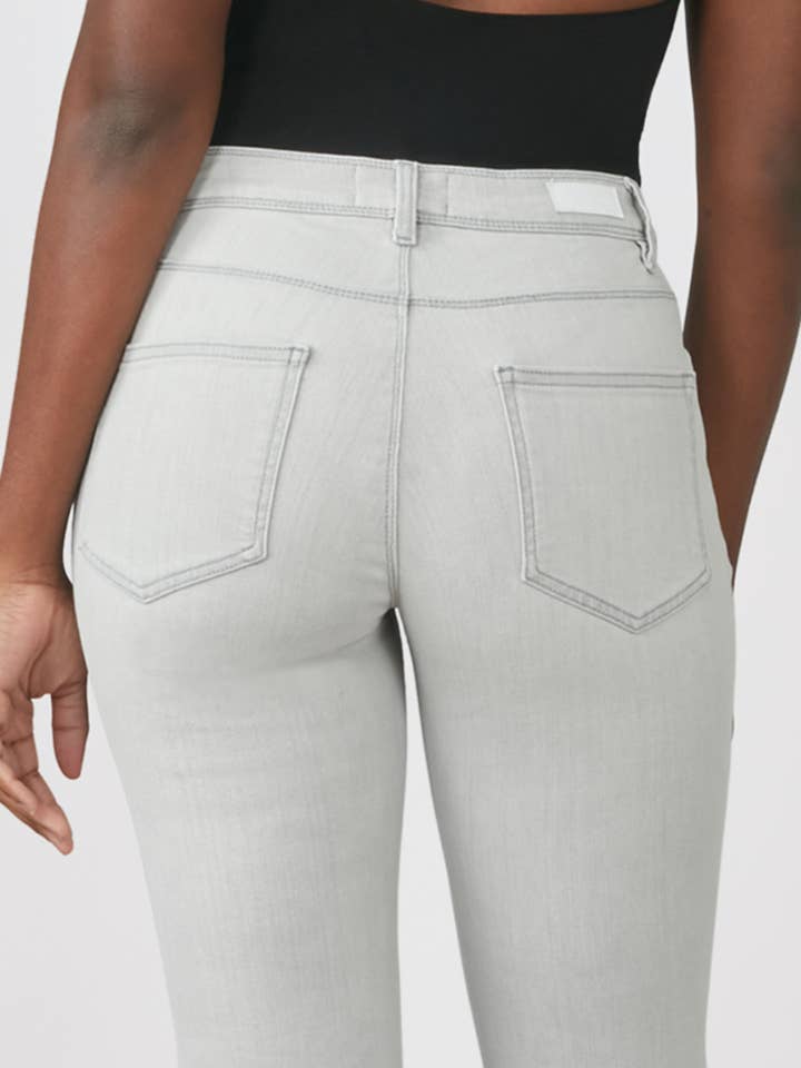 JASPER-MA Mid Rise Straight Jeans 30" Inseam for wholesale on Faire