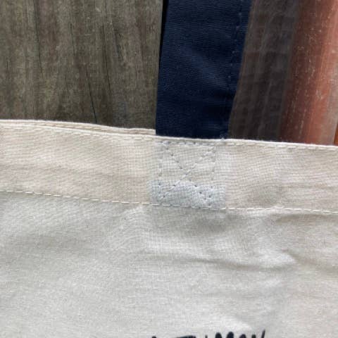 Shapelessflame - Wholesale Tote Bag - Unisex - Know Your Cryptids Tote Bag