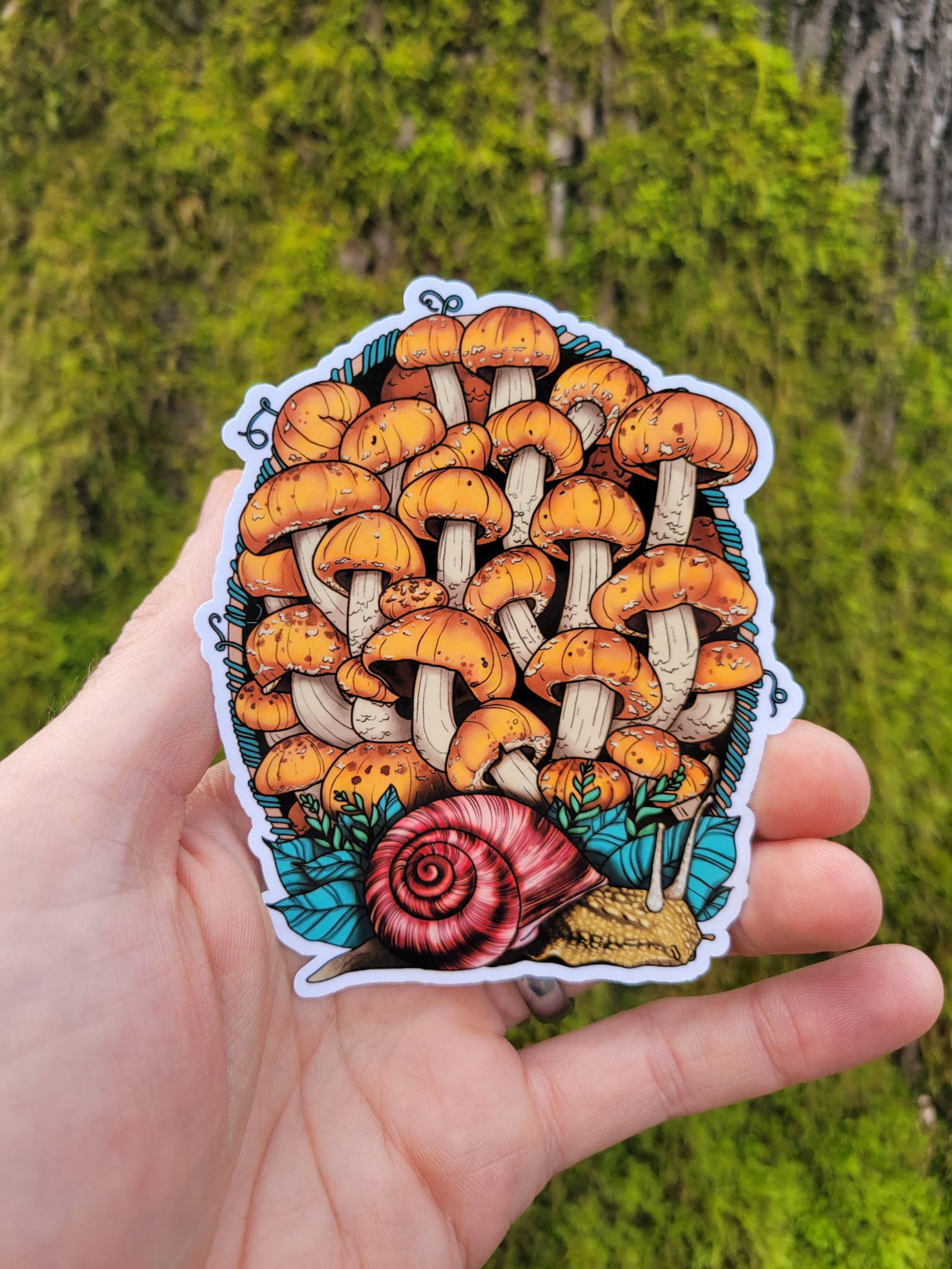 Mushroom Marauder - Vente Autocollant - Escargots terrestres et marrons | Autocollant Cottagecore0