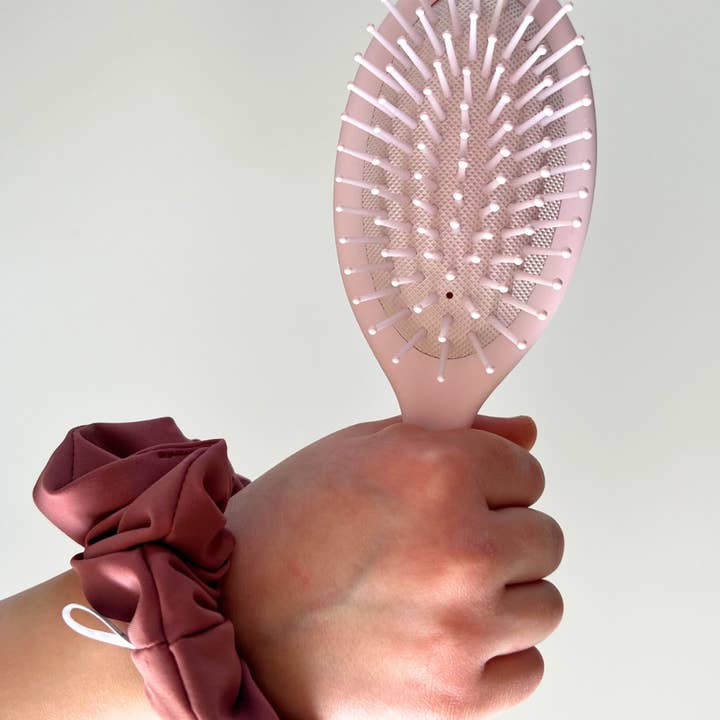 Created Mother - Wholesale Hair Brush/Comb - Medium Wet n’ Dry Hair Brush5