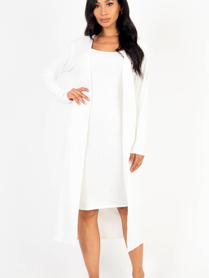 CAPELLA APPAREL – Vestido - Mulher por atacado – Conjunto CAPELLA APPAREL: Cardigan canelado e vestido midi justo com alças finas32