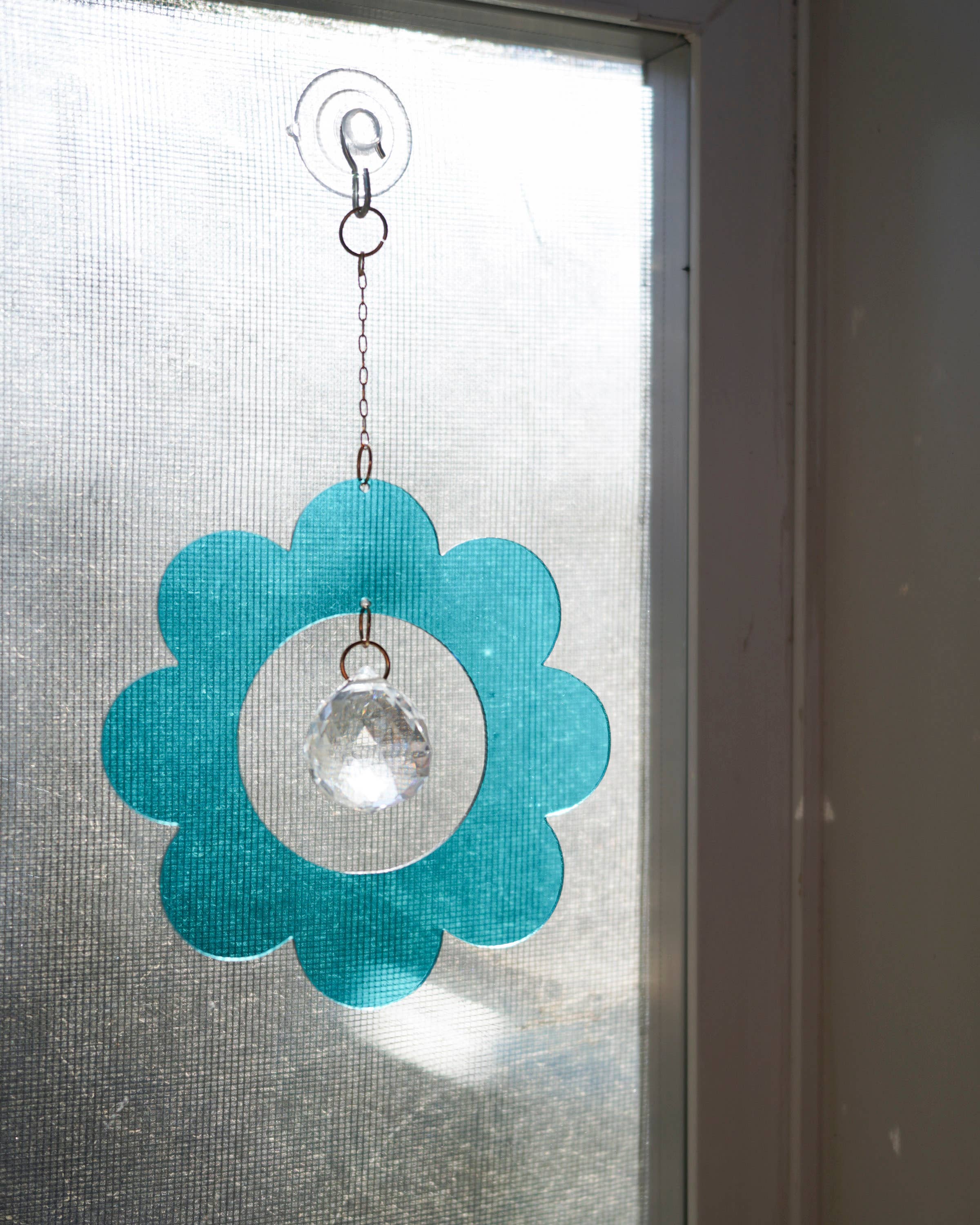 Hustle Home Décor - Wholesale Suncatcher - Retro Flower Sun Catcher14