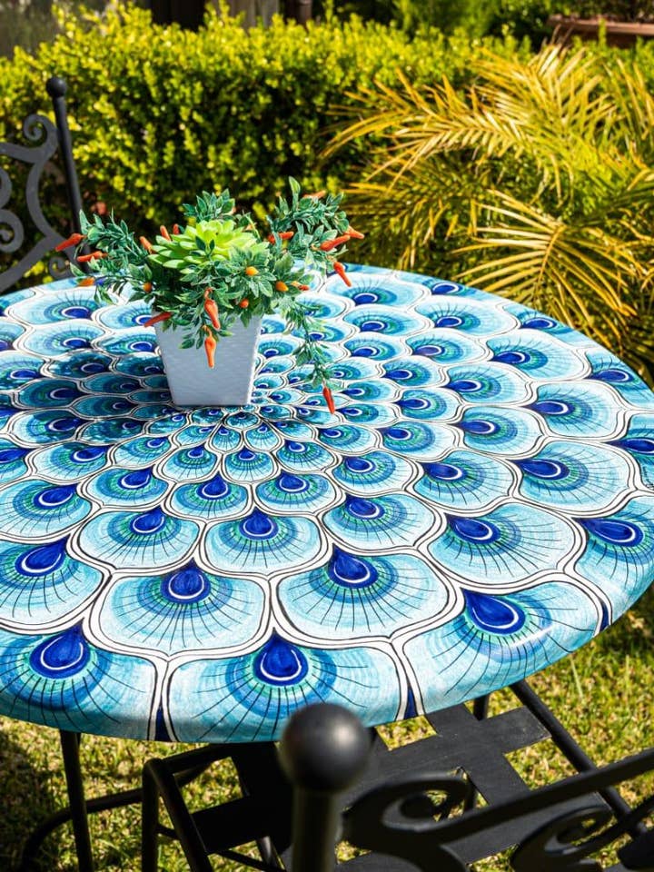 Round Table Royal Feather Decor – Decorated Lava Stone for wholesale by DD Ceramiche Siciliane