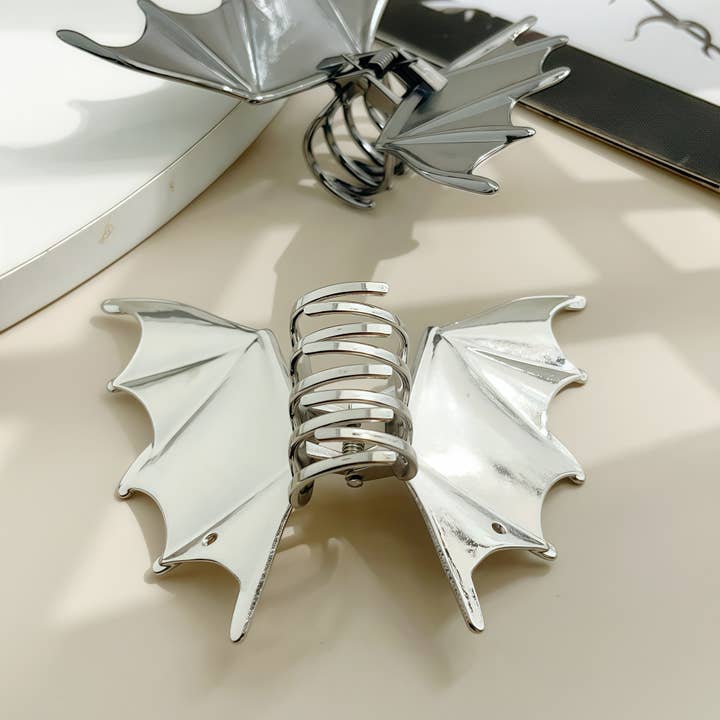 Otterware - Wholesale Hair Clip - Women's - Gothic Bat Wings Metal Claw Clip - Gold & Silver Statement2
