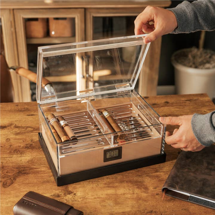 Case Elegance - Wholesale Humidor/Cigar Accessory - Felix Pro Tupperdor - Acrylic Humidor