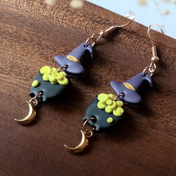 Foxy Method - Wholesale Dangle Earrings - Spooky Witch Bubbling Cauldron Halloween Hat Earrings, Witch