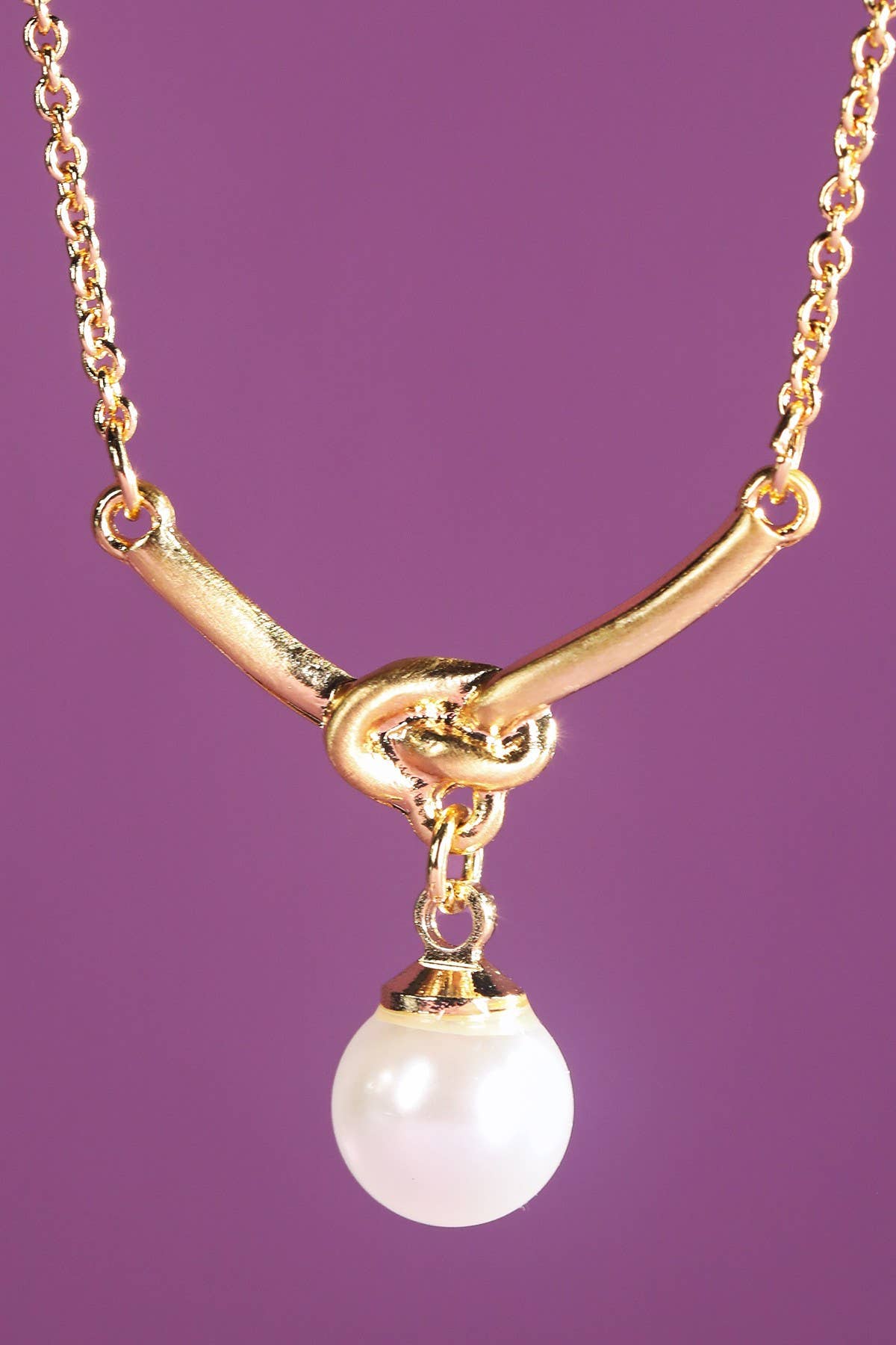 Urbanista - Wholesale Pendant/Charm Necklace - Knot & Pearl Drop Necklace4