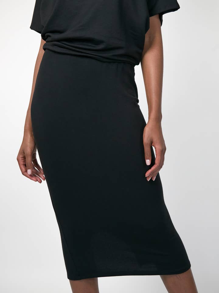 Black Midi Skirt for wholesale by Taylor Jay Collection