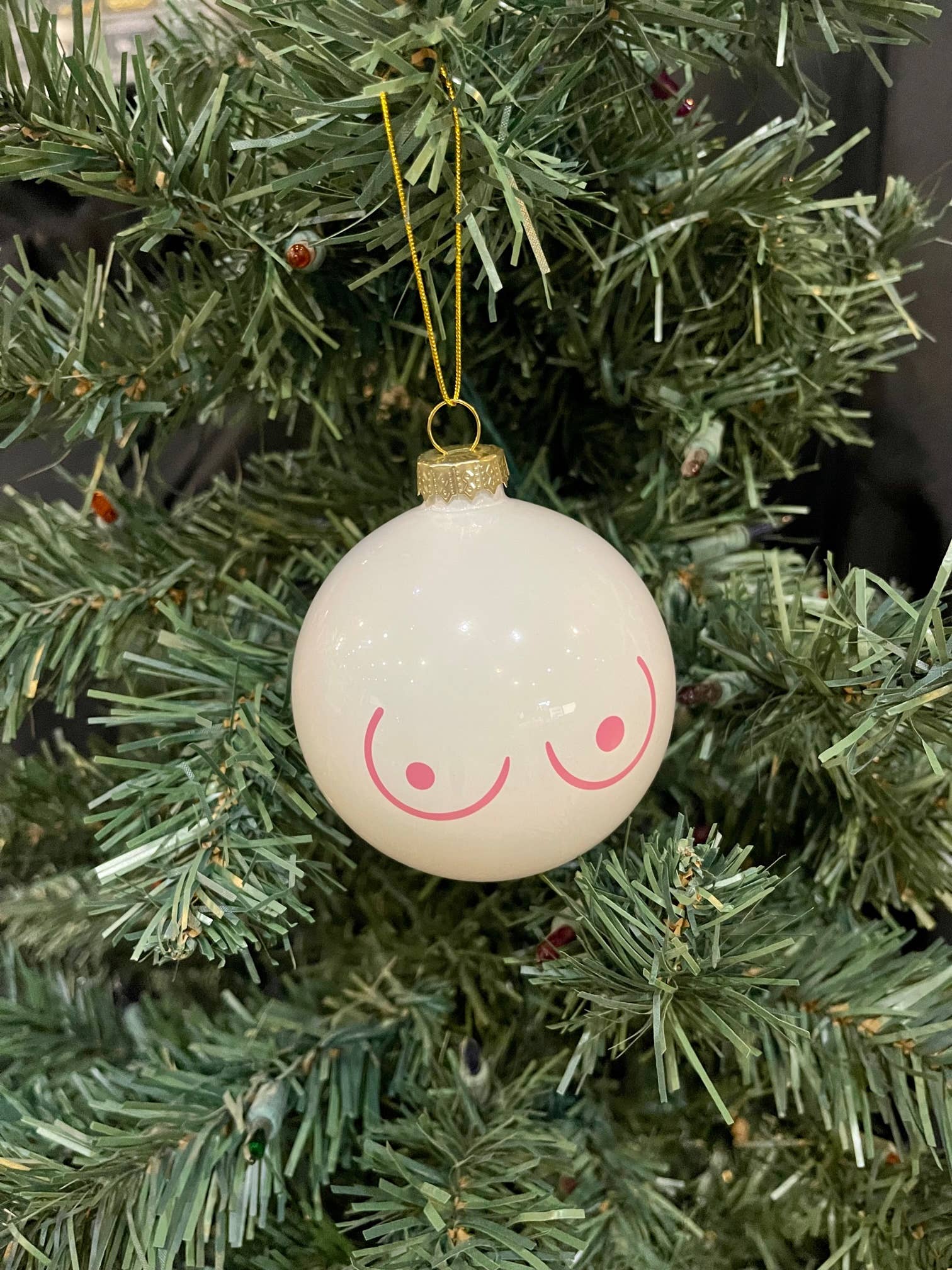 Dirty Grove by Hazel Grove Customs - Vendita all'ingrosso Decorazione - Ornamento Tetta Rotonda Bianca, Ornamento Tit, Ornamento Boobie1