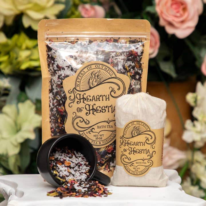 Sels de bain au thé noir et hibiscus Hearth of Hestia pour la vente par Earth's Best Wellness Market