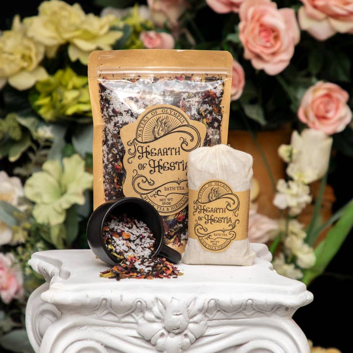 Herd der Hestia Schwarzer Tee & Hibiskus Badesalz für den Großhandel von Earth's Best Wellness Market