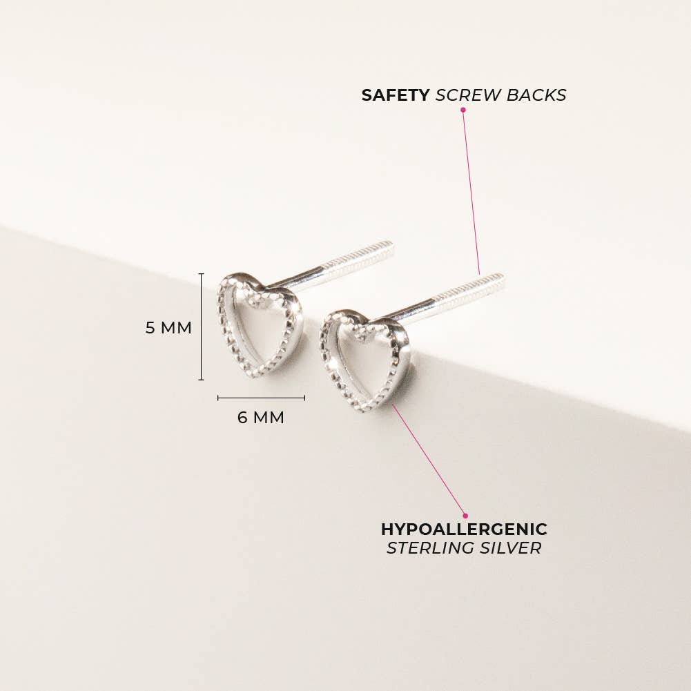 In Season Jewelry – wholesale Örhängen - Barn – Liten öppen hjärta 4mm Baby småbarn örhängen - Sterling Silver5