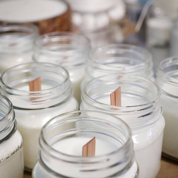 Woodsy Wicks - Wholesale Jar/Filled Candle - Candy Cane Lane Candle 100% Soy Wax - Wick Options