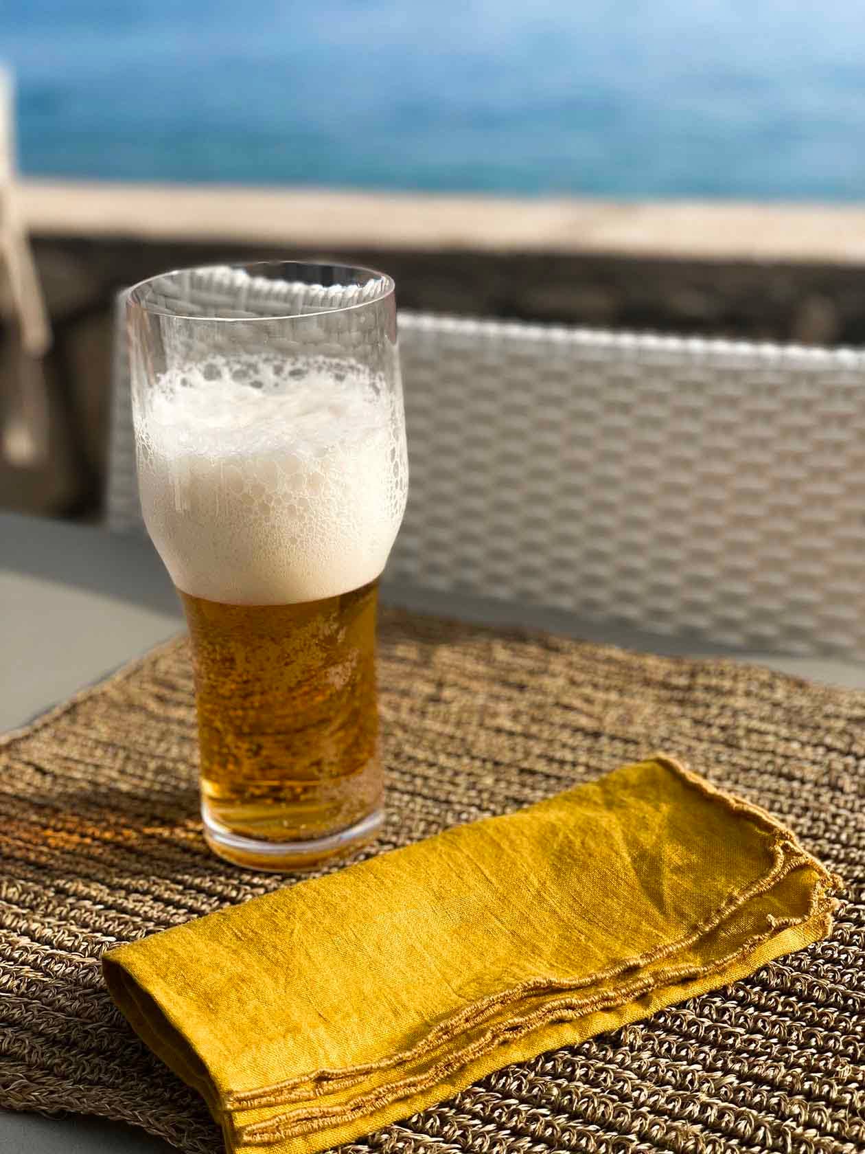 Fiorirà un giardino - Wholesale Drinking Glass/Cup - Transparent Methacrylate Glass with Vertical Stripes1