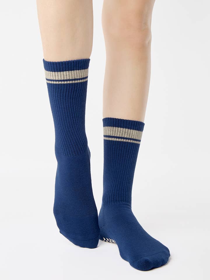 Women's Keep Going Crew Grip Sock – No Slip Cotton Blend for Pilates & Barre for wholesale by Pointe Studio