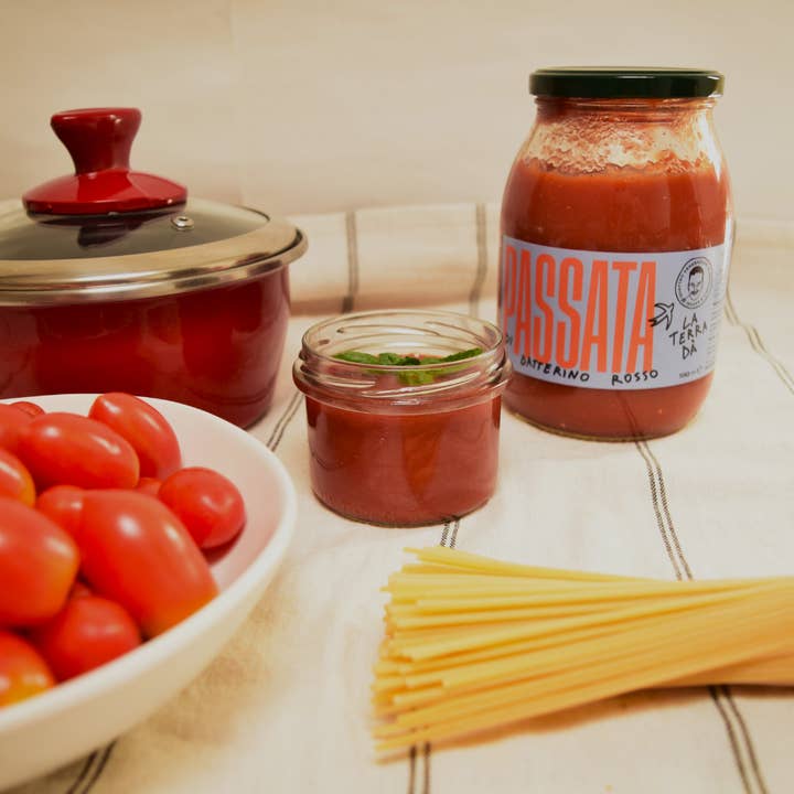 LA TERRA DÀ - Wholesale Salsa - RED DATTERINO TOMATO PUREE2